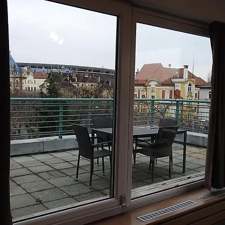Stefania Luxury Diplomat Penthouse Appartamento Budapest