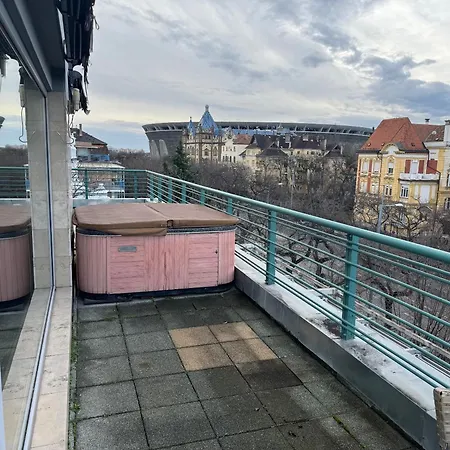 Stefania Luxury Diplomat Penthouse